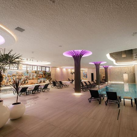 Hotel Ivascu Моисей Екстериор снимка