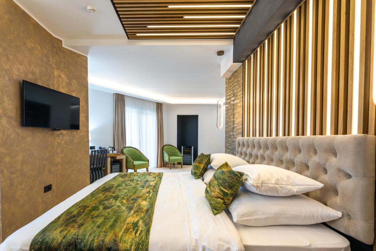 Hotel Ivascu Моисей Екстериор снимка