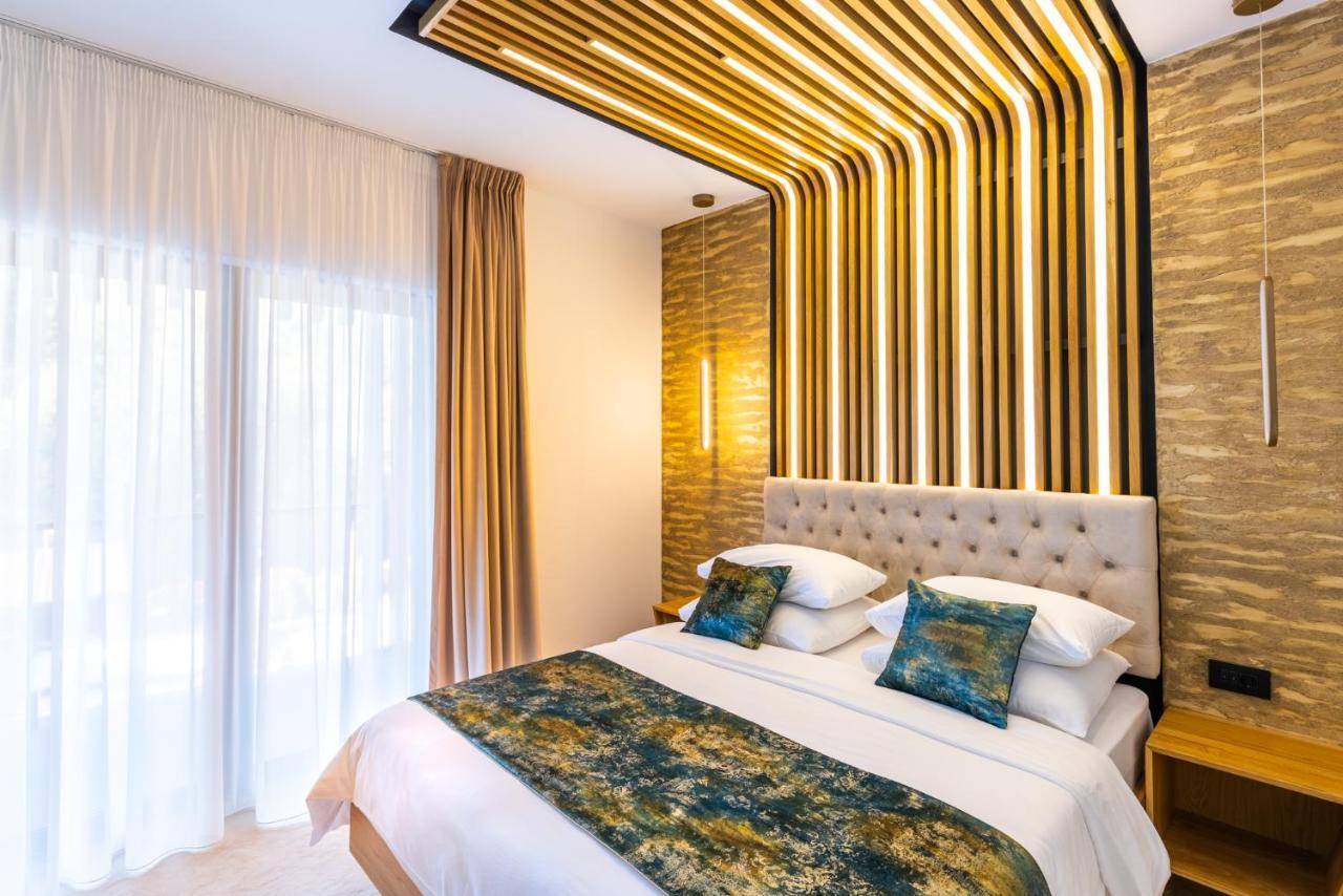 Hotel Ivascu Моисей Екстериор снимка